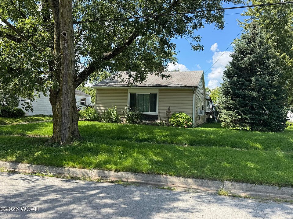 1st image of 1039 Summit St