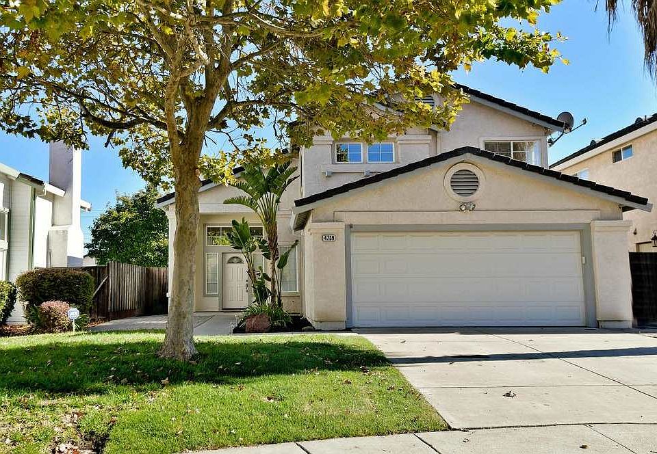 2nd image of 4739 Koala Ct