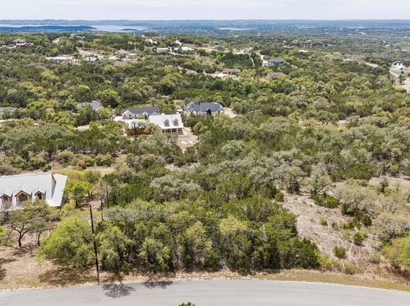 1082 Madrone Rd, Fischer, TX 78623