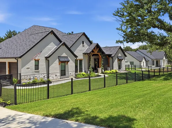 1004 Meadow Wood Ter, Azle, TX 76020