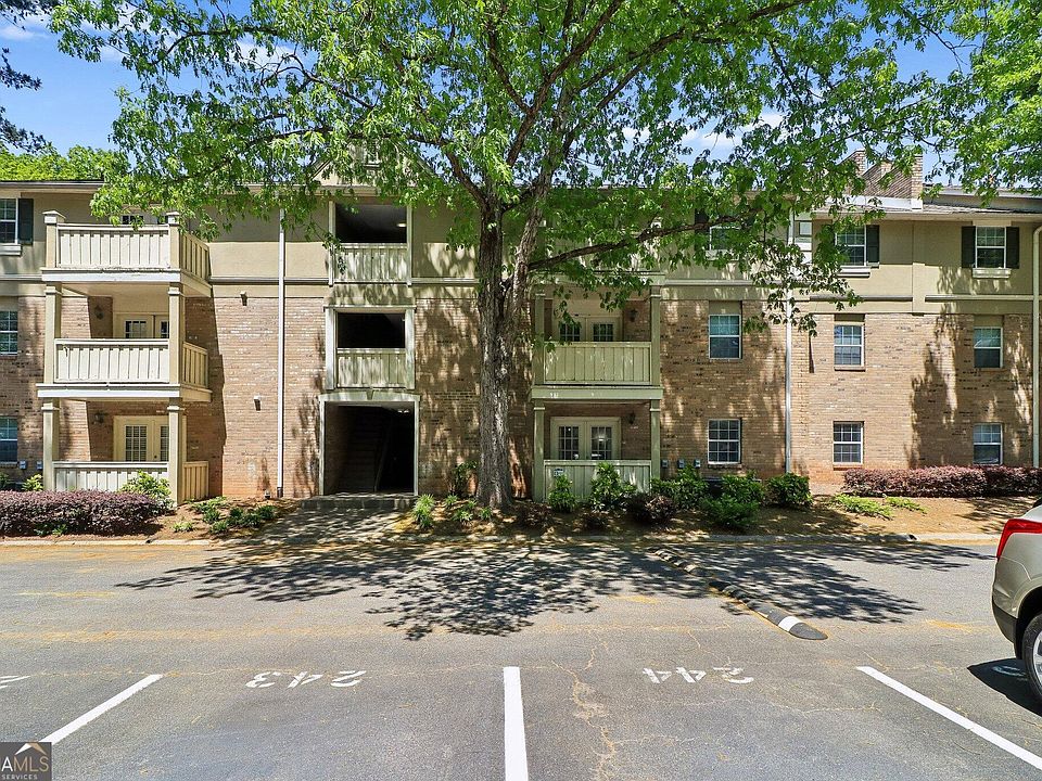 1st image of 6900 Roswell Rd APT Q29