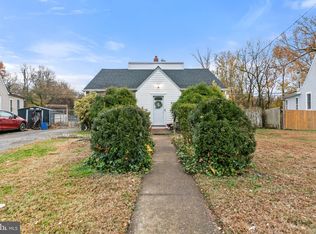 69 N Martin Ln, Norwood, PA 19074