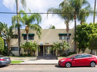 12125 Weddington St #3, Valley Village, CA 91607