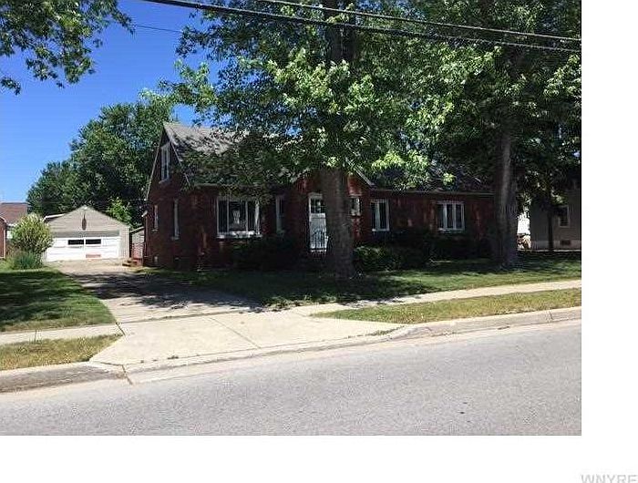 1st image of 66 Norwood Dr