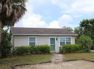 313 14th St SW, Vero Beach, FL 32962