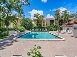 8433 Forest Hills Dr APT 108, Pompano Beach, FL 33065