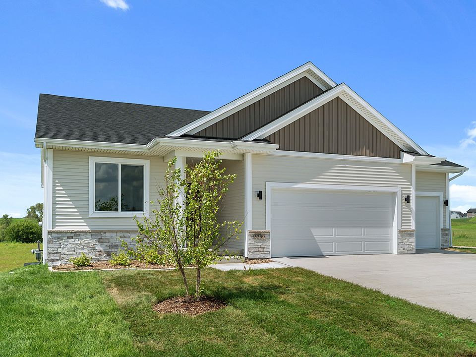 1st image of 3269 Marigold Cir
