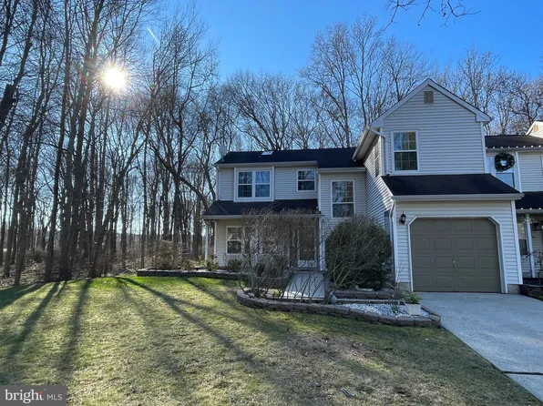 59 Evergreen Dr, East Windsor, NJ 08520