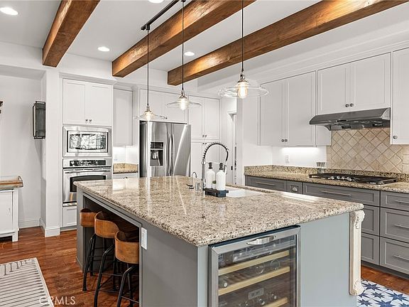 5th image of 71 Veneto Cir