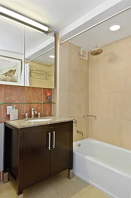 Sold by Corcoran | media 14