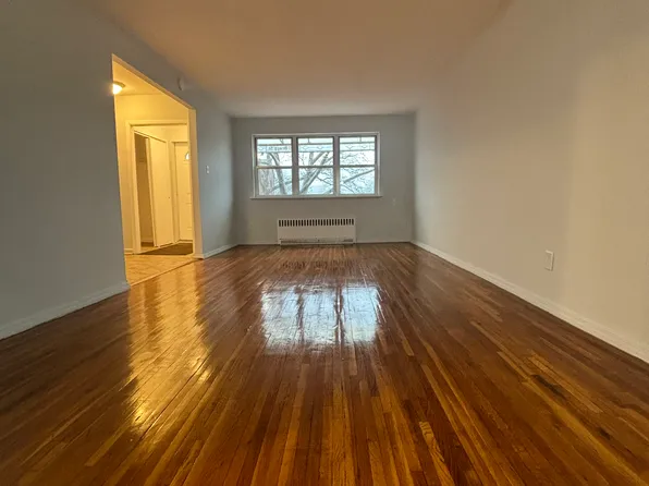 2090 Bragg Street image 1 of 11