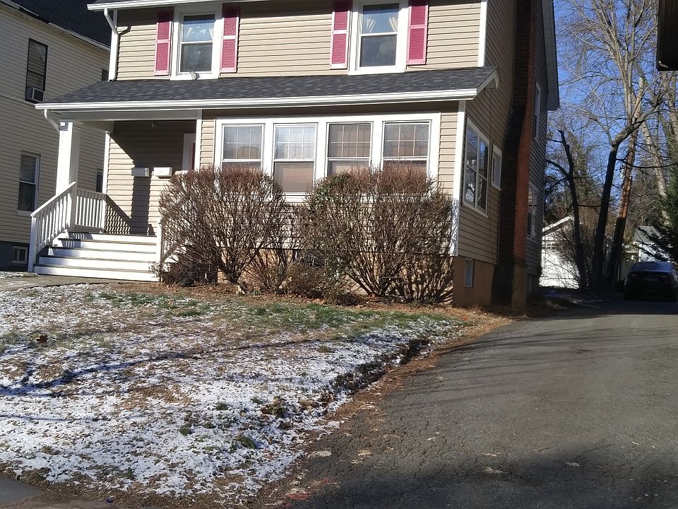 1st image of 130 Midland Ave #C000b