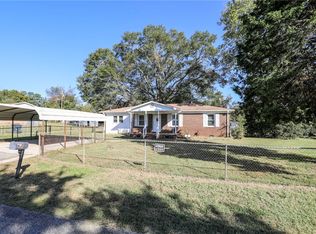 645 Woodvale Rd, Anderson, SC 29624