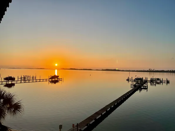 1695 West Hwy #302, Mary Esther, FL 32569