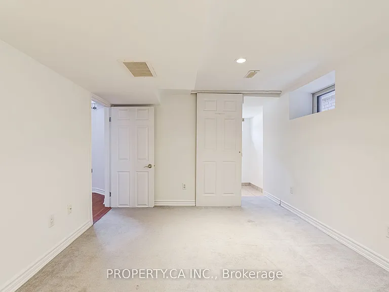 115 Emerson Ave #BASEMENT — Photo 14