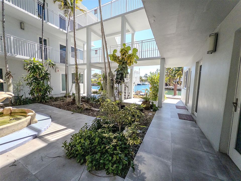 1st image of 2430 NE 135th Street #302