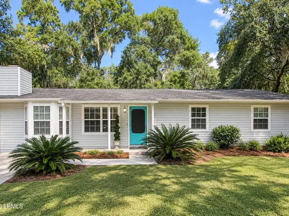 15 Bent Oak Road, Beaufort, SC 29907