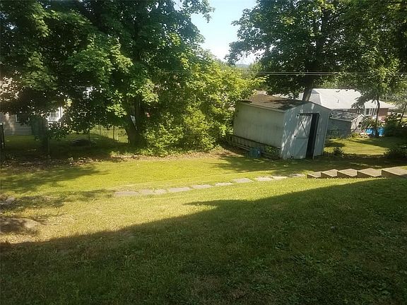 2nd image of 310 Wilson Ave