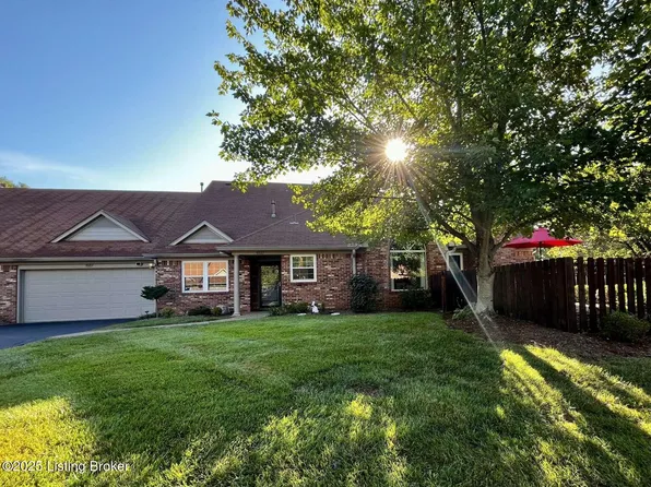 9327 Springmont Pl, Louisville, KY 40241