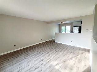 2693 Ridgecroft Dr SE #2693, Grand Rapids, MI 49546