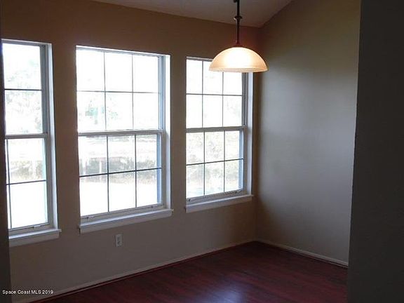 3rd image of 4610 Beck Lake Trl APT 4