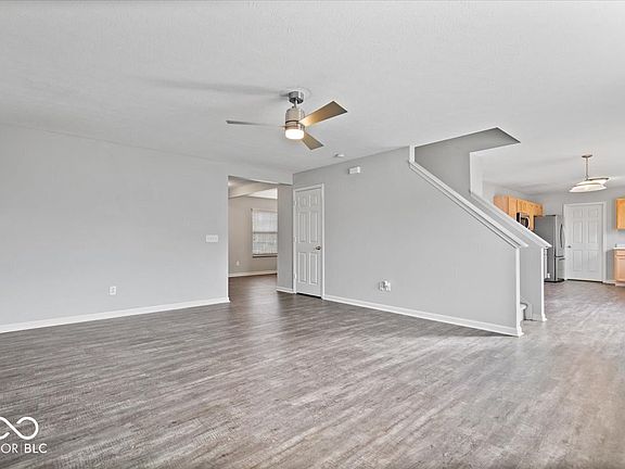 3rd image of 10891 Gresham Pl