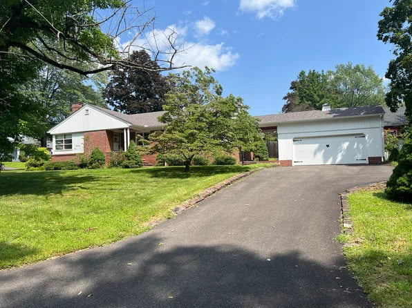 45 West Street, Windsor Locks, CT 06096