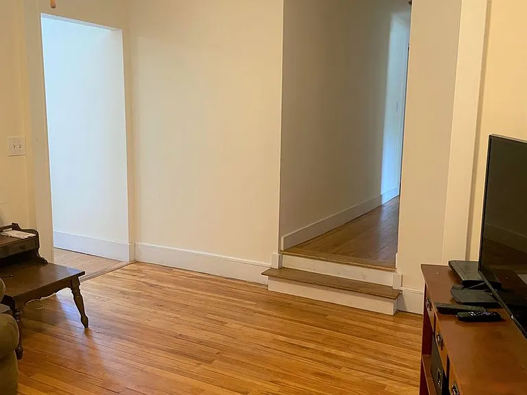 1 Franklin St — Photo 13