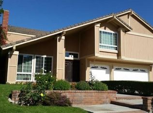 6415 E Stonebridge Ln, Anaheim, CA 92807