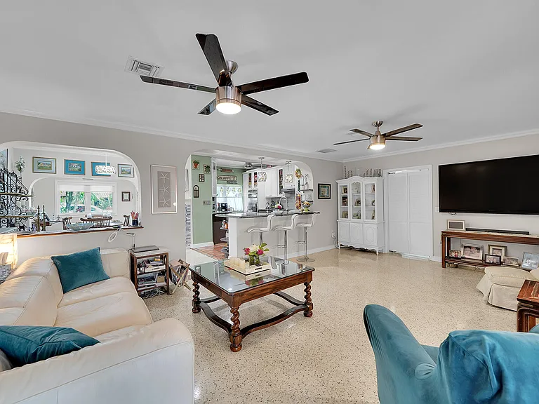 3209 Norfolk St — Photo 39