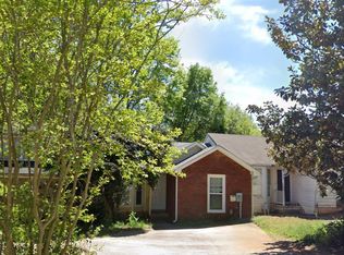 1945 Cornell Way, Morrow, GA 30260