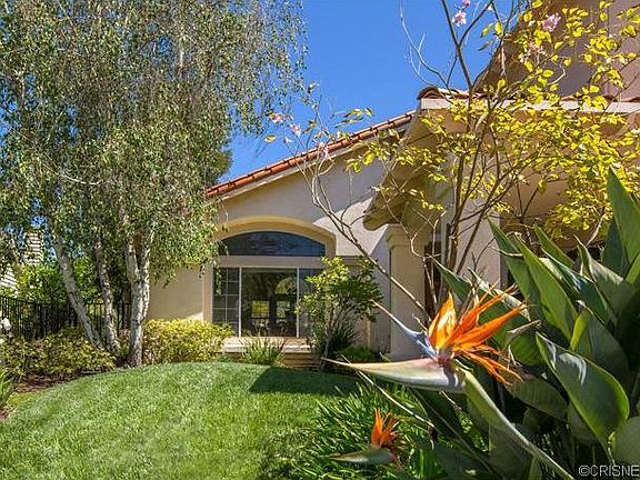 2nd image of 22351 Cairnloch St