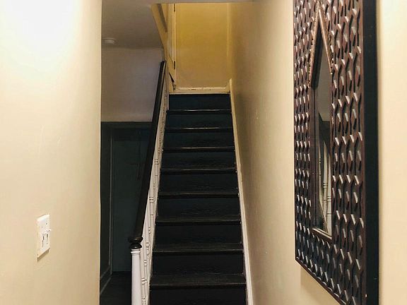 4th image of 1236 Christian St Floor 2