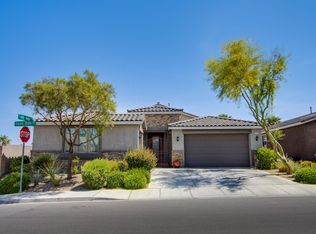 712 Suguaro Bluffs St, Henderson, NV 89014