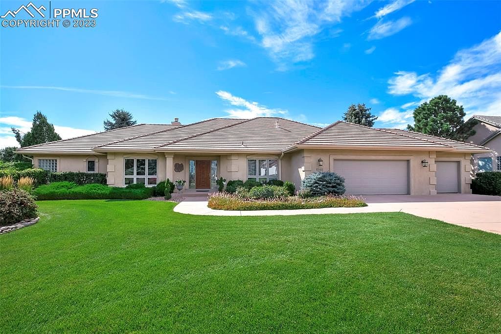 1745 Coyote Point Dr