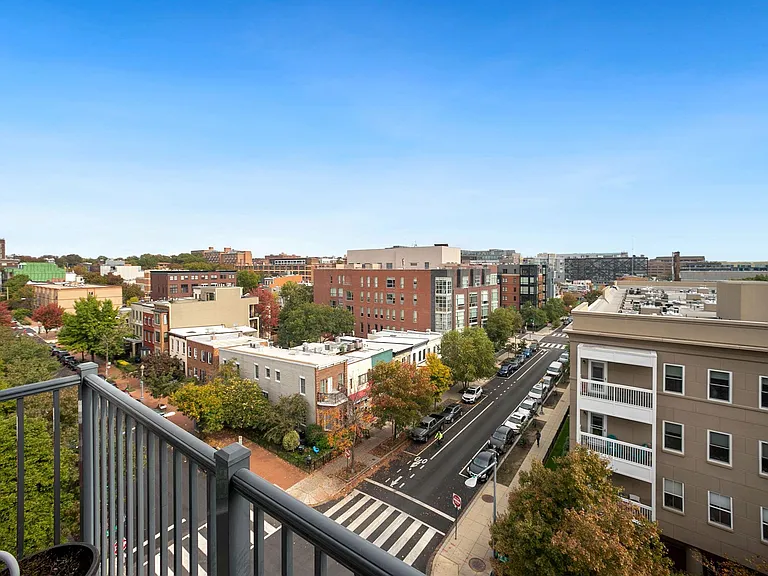2020 12th St NW #216 — Photo 38