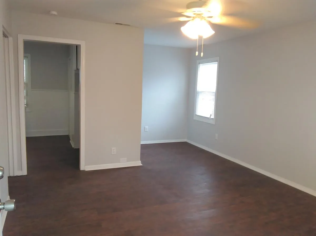 4 bed, 1150 sqft, $1,495 — Photo 2
