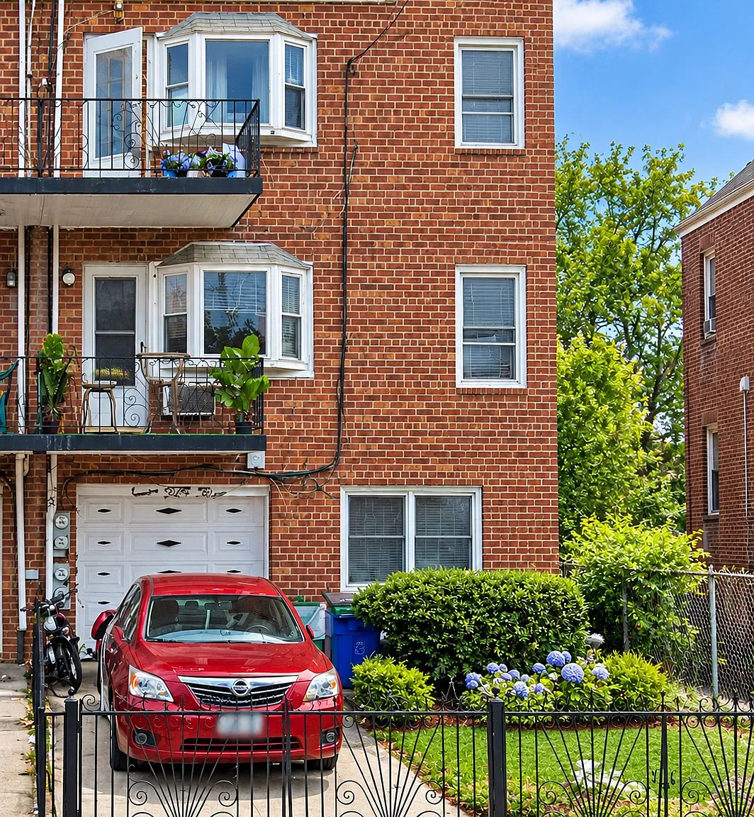 3 bed, $3,600 — Photo 1