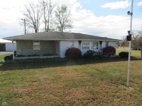 785 W 200 S, Columbus, IN 47201