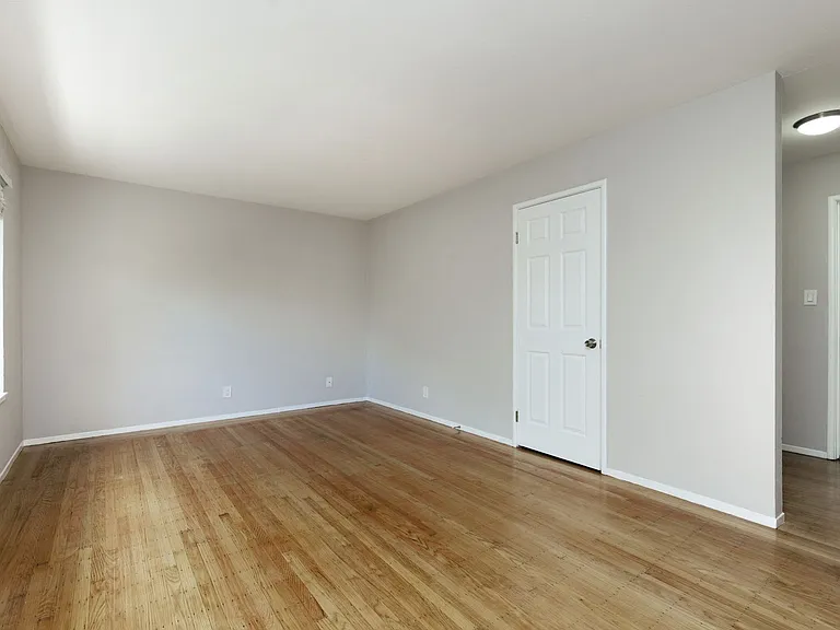 1406-1408-1410 Allston Way — Photo 2