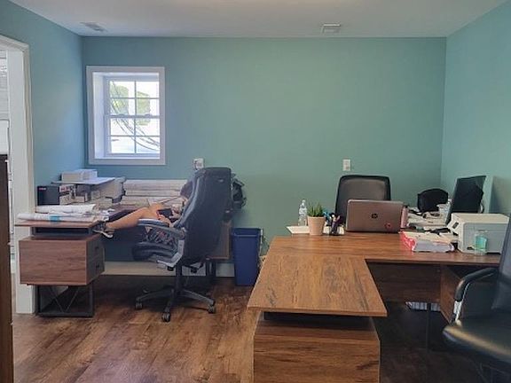 4th image of 1312 Asbury Ave
