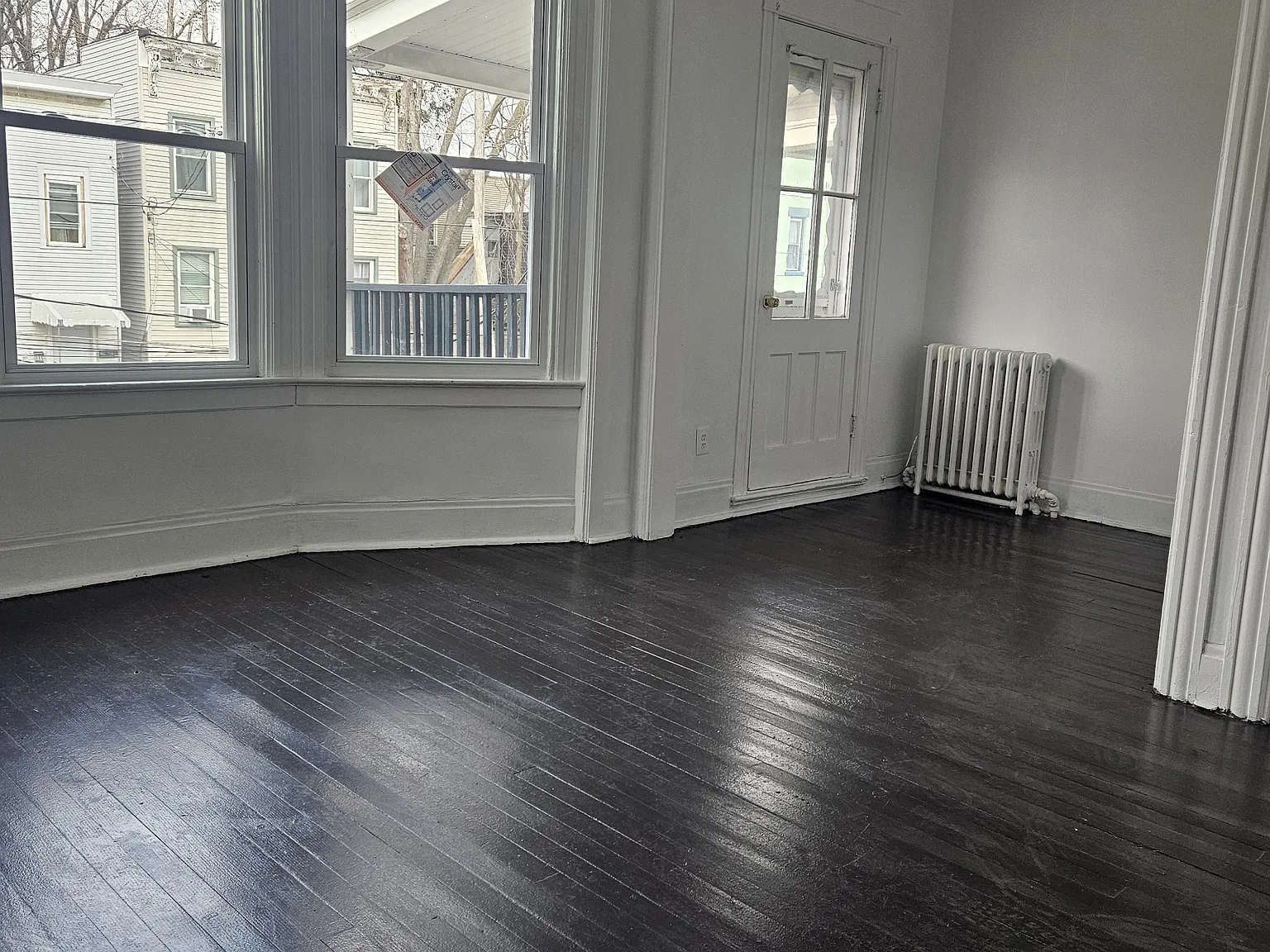 3 bed, 1102 sqft, $1,500 — Photo 2