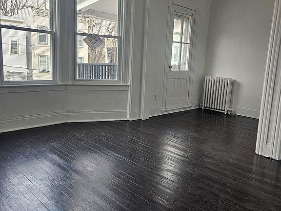 2nd image of 314 Ontario St #2
