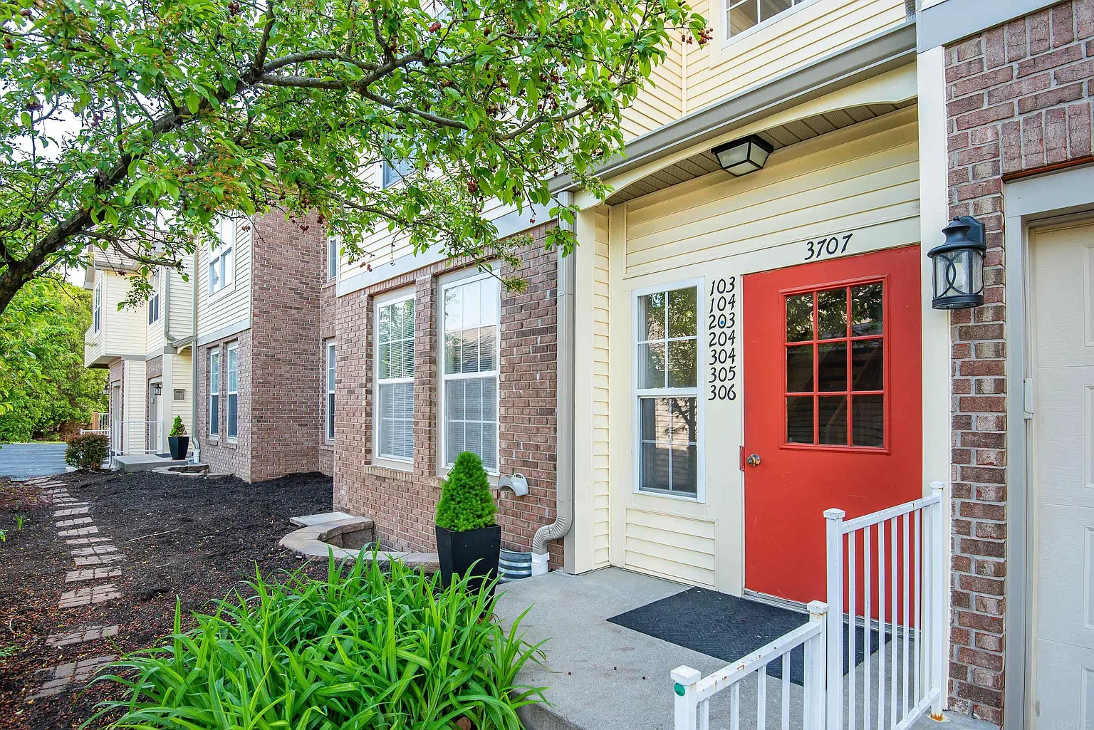 3707 E Barrington Dr #D204 photo 1