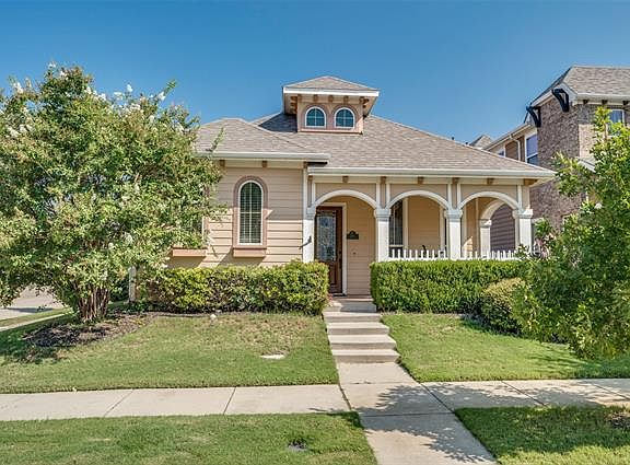 2nd image of 1101 Caudle Ln