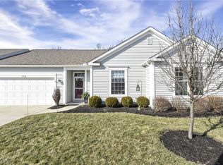 8736 Wakefield Run, North Ridgeville, OH 44039