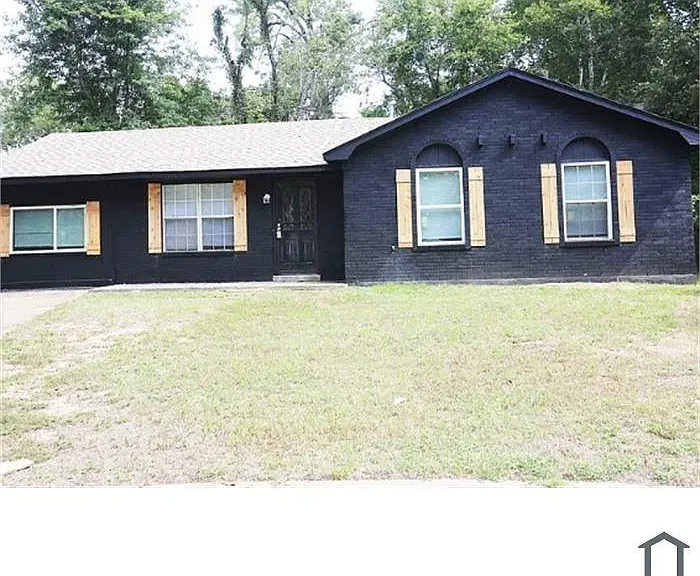 850 Carol Ann Cv — Photo 1