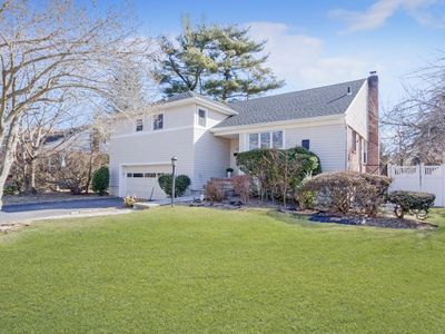 834 Pepperidge Rd, Westbury, NY, 11590