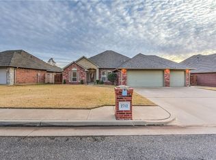 2712 NW 154th St, Edmond, OK 73013