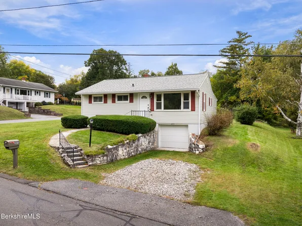 265 Luce Rd, Williamstown, MA 01267